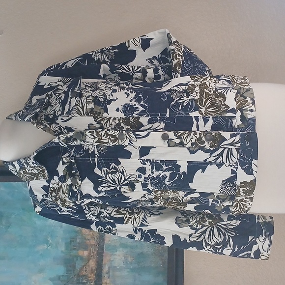 BRAND NEW!!! CHRISTOPHER AND BANKS Floral Print Jacket in Blue and White MED - Picture 11 of 12